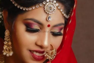 Shine in your Beauty. North Indian Bridal Makeup Routines by Face Palette