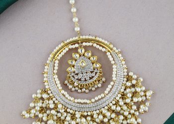 Unique design collection of matha patti design online at best price by Anuradha Art jewellery.