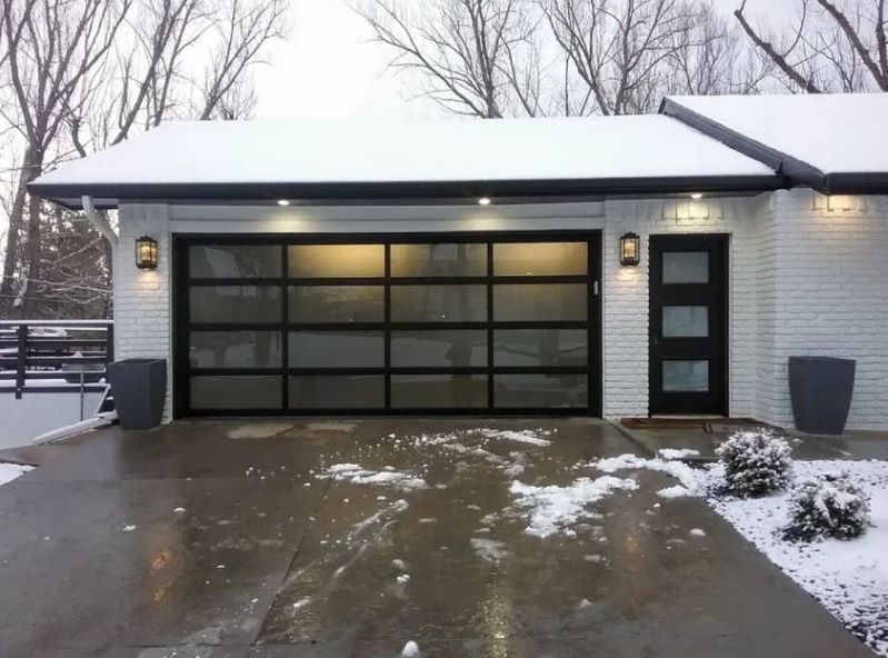 Affordable Garage Door Repair Services In Colorado Springs | Heads Up Garage Doors